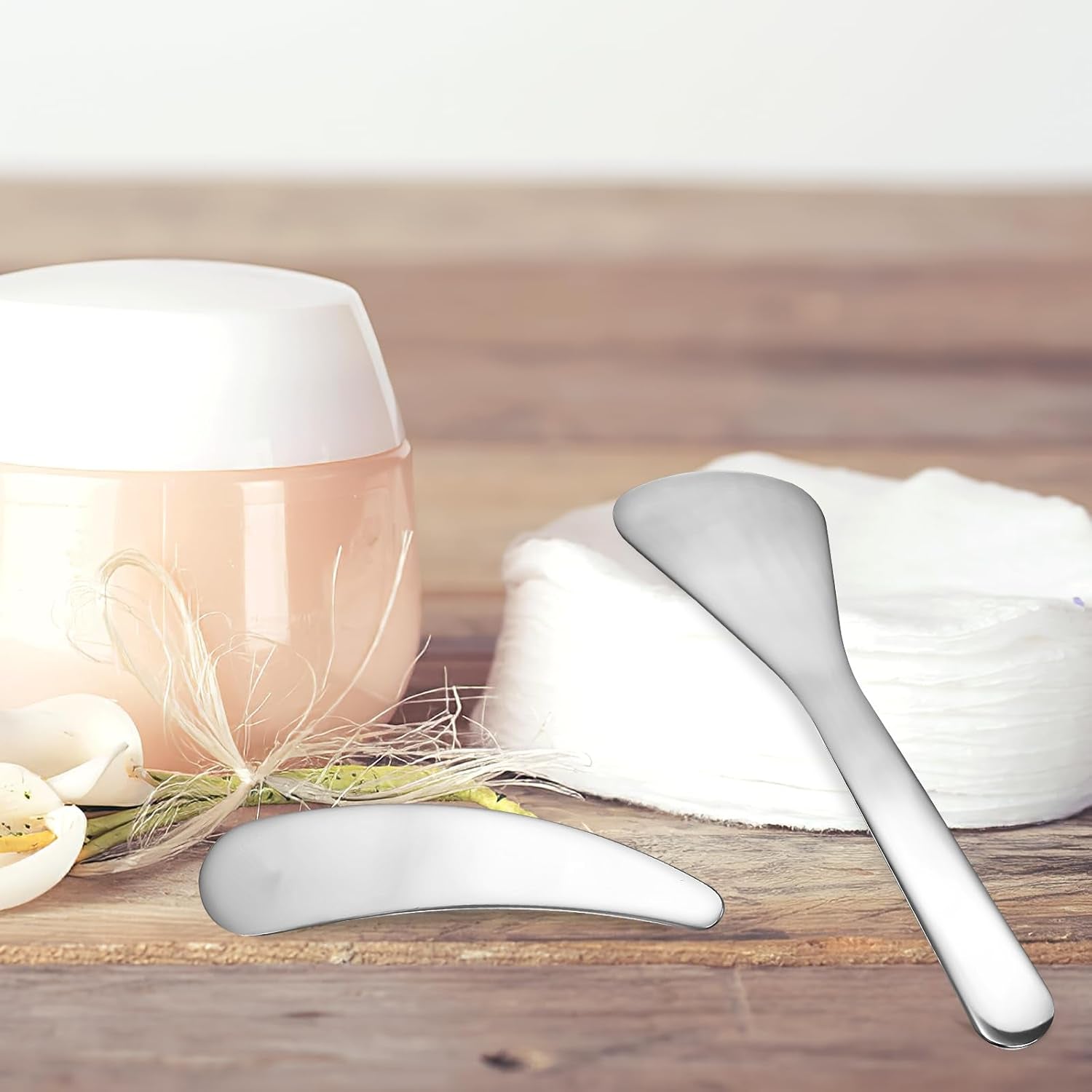Eye Cream 2Pcs Metal Cosmetic Skincare Spatula Mini Mask Facial Reusable Scoop Makeup Beauty Spoons for Cream Lotions Face Spatula